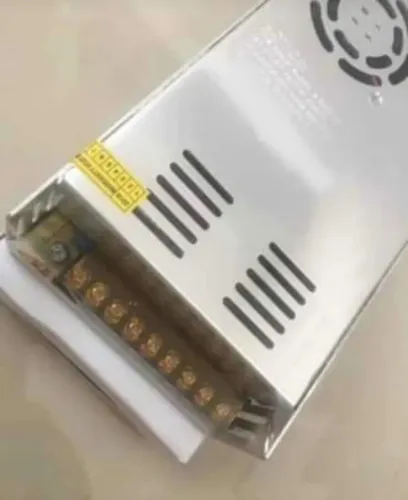 Fonte Automotiva 50A 12V - Ideal para Caixa Bob, Som e Carregar Baterias!