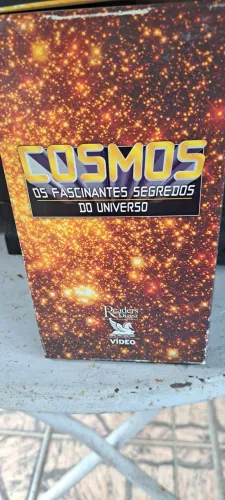 Box 3 fitas VHS Cosmos originais 50,00