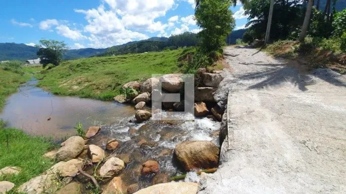 Chácara em Limeira - Biguaçu, SC
