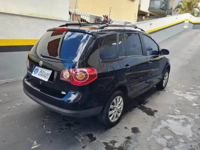 Volkswagen Spacefox 1.6/ 1.6 Trend Total Flex 8V 5P 2010