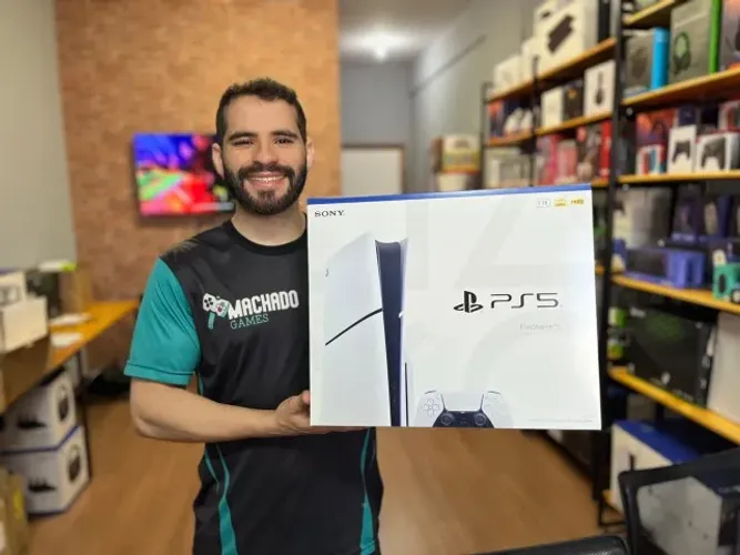 Video Game PS5 Slim Playstation 5 Mídia Física (Emito Nota Fiscal)