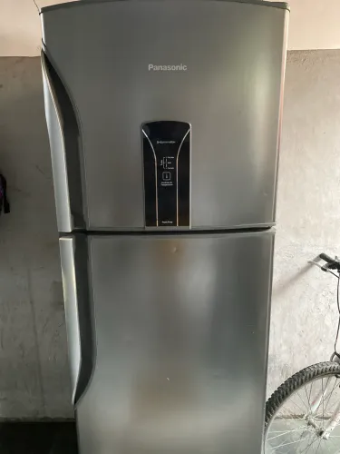 Geladeira Panasonic com defeito no dreno