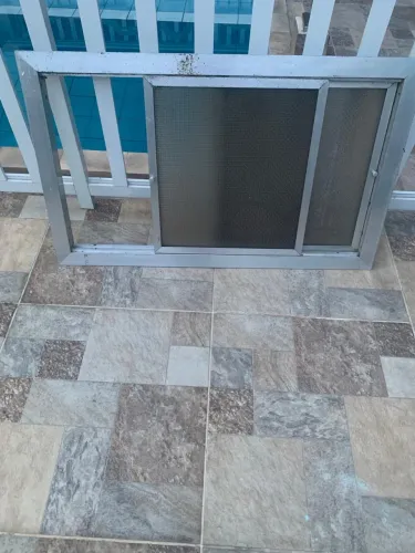 Vendo janelas e basculante