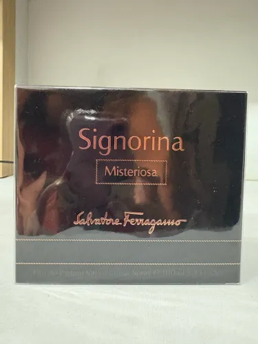 Perfume Signorina Misteriosa