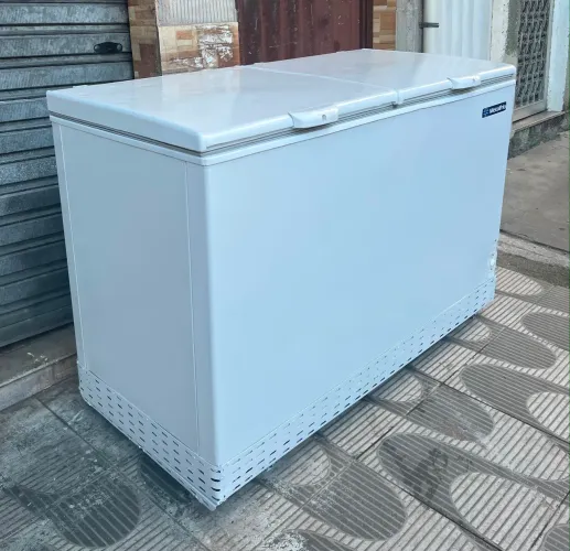 Freezer Metalfrio 419L 2 Tampas Dupla Ação