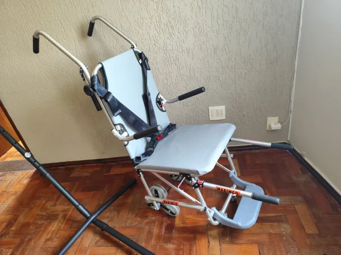 Cadeira acesso escada