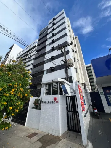 Excelente apartamento 3/4 no coração da Ponta Verde com 112m²