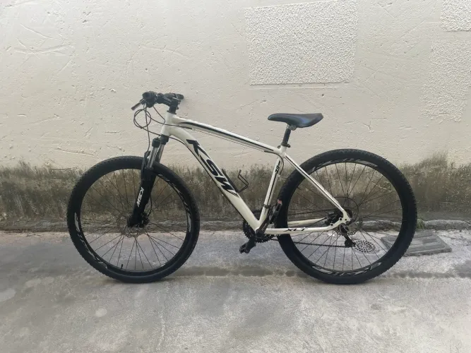 Bicicleta KSW aro 29 freio a óleo