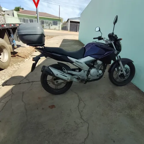 Fazer 250