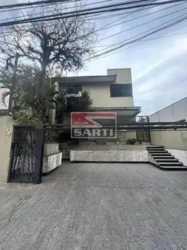 EXCELENTE IMÓVEL COMERCIAL BEM AMPLO PRÓXIMO Á ESTAÇÃO DO METRÔ