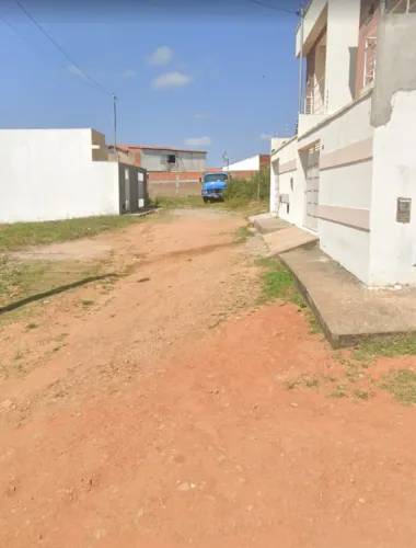 Terrenos à venda Alto da Sta Cruz