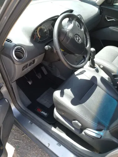 JAC J6 2.0 16V 5P Mec. 2012