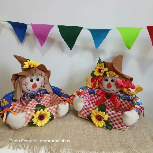 CASAL ESPANTALHOS porta Doces juninos