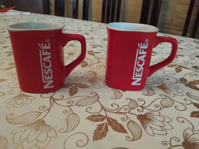 2 xícaras Nescafé ( coleção )