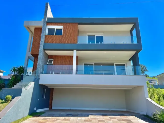 Casa em Condomínio em Vila Nova