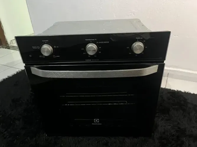Forno Electrolux de embutir