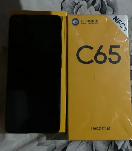 Vendo celular realme C65 novo 
