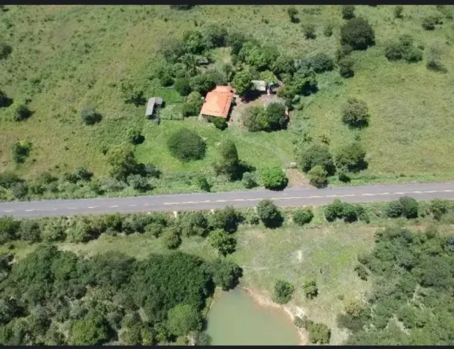 Imóvel para venda possui 1470000 metros quadrados em Zona Rural - Flores de Goiás - GO