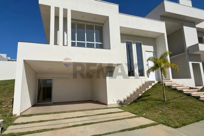 Casa Moderna com 3 Suítes (1 Master) no Condomínio Reserva