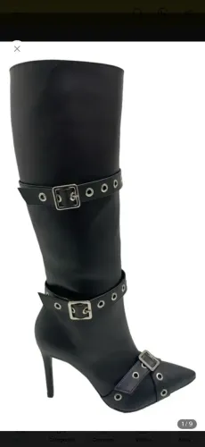 Bota marca mag!