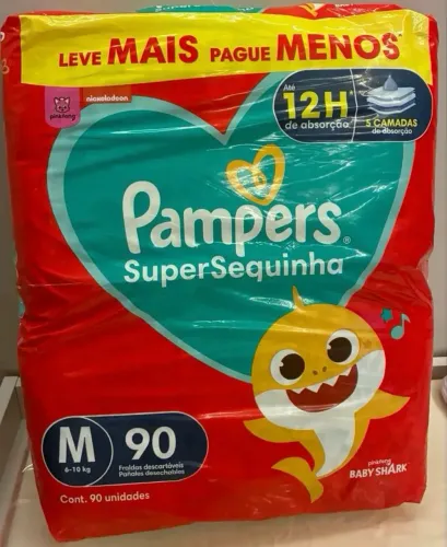 Fralda Pampers super sequinha M
