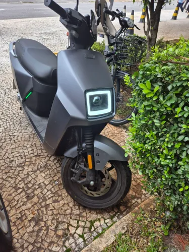 Scooter elétrica praticamente 0km