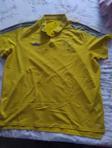 Camisa pólo amarela do Cruzeiro 