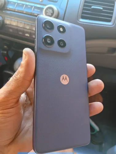 Moto g56 5g 256gb a prova dágua zerado pra sair logo
