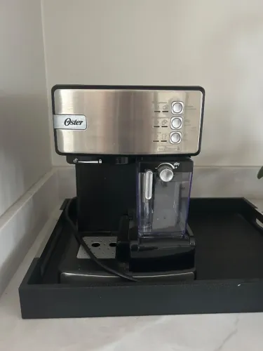 Cafeteira oster primalatte 