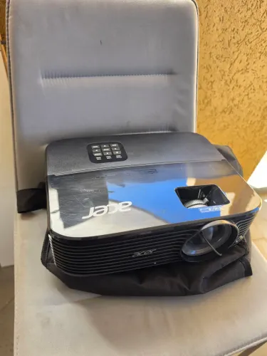Datashow Acer X1123H