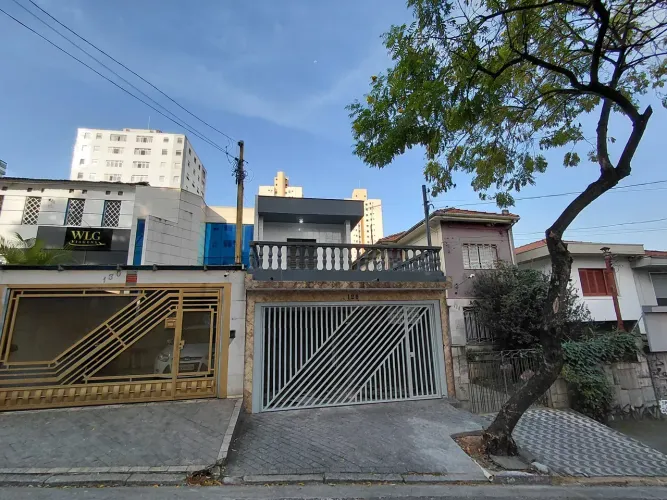 Sobrado Comercial 250 mts amplo 6 Salas, 4 banheiros ,Cozinha e garagem 2 autos -Santana