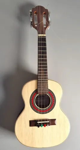 Cavaquinho Cedro Estudante Artesanal Instrumento Musical Samba Pagode Axé