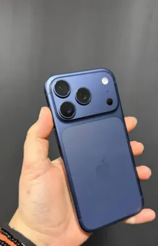iPhone XR Transformado em iPhone 17