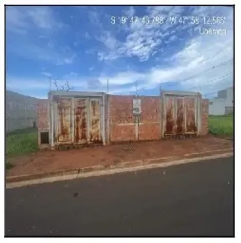 Negócio com vantagem Terreno no Loteamento Jardim Ipiranga, Uberaba - MG, Nº 30, 250m² |