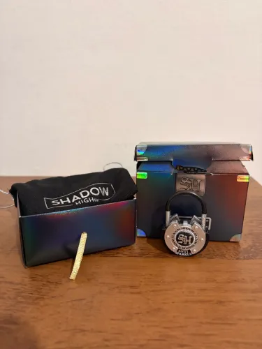 Shadow High - Acessório bolsa cadeado