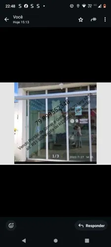 Portão de blindex e alumínio