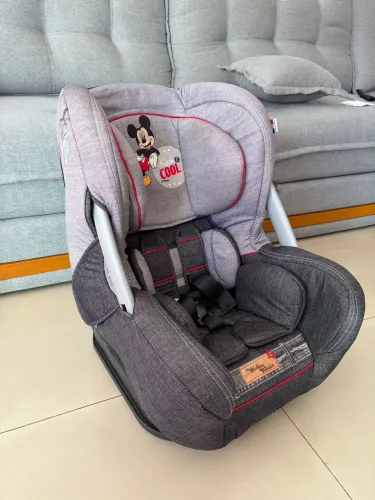 Cadeirinha Infantil para Carro Disney Mickey Mouse 0 a 25kg