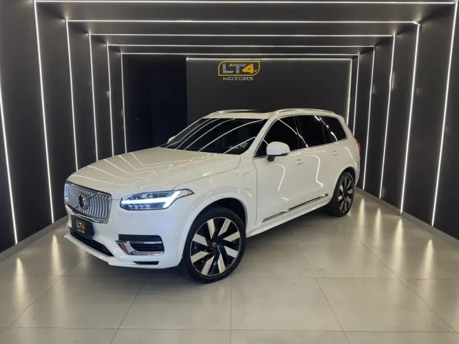 Volvo XC-90 T-8 Ultimate 2.0 AWD (híbrido) 2024
