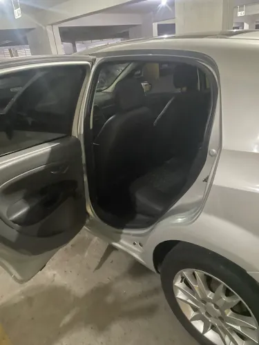 Fiat Punto Essence Dualogic 1.6 Flex 16V 5P 2012