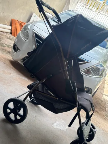 Carrinho de bebê