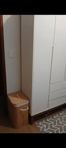 Guarda roupa Elfe 4 portas 3 gavetas