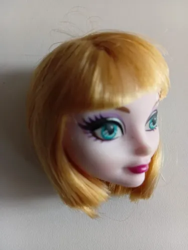 Cabeça Bonnie Blanc