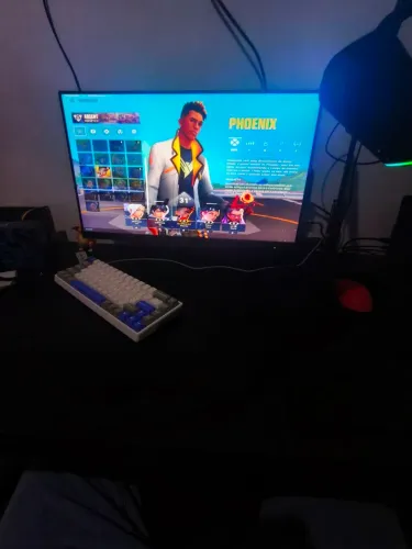 Monitor AOC 165hz 1ms 27 polegadas com suporte articulado