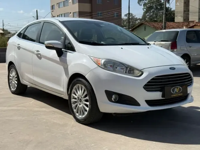 Ford Fiesta Sed. Ti./ti.plus1.6 16V Flex Aut. 2015