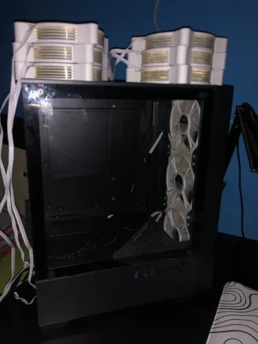 Gabinete Aquário + 9 Fans Aigo White