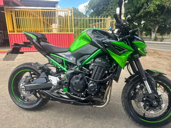 Kawasaki Z900