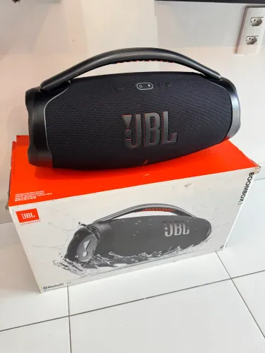 JBL boombox 3
