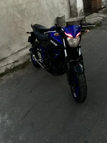 Vendo ou troco MT03