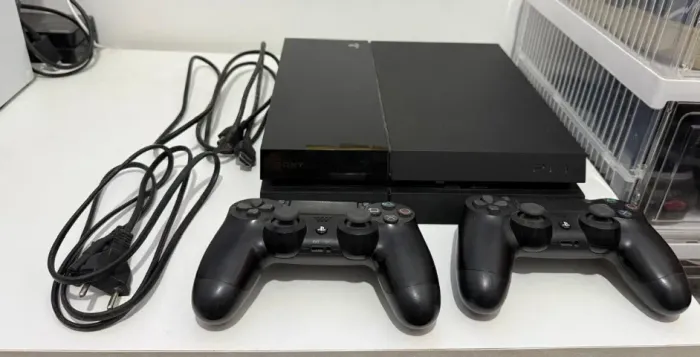 Playstation 4 FAT