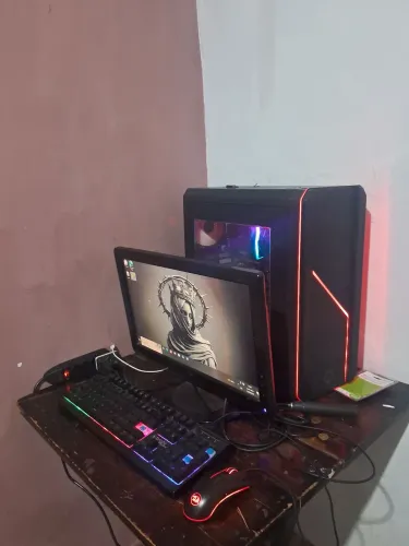 Troco pc por iphone